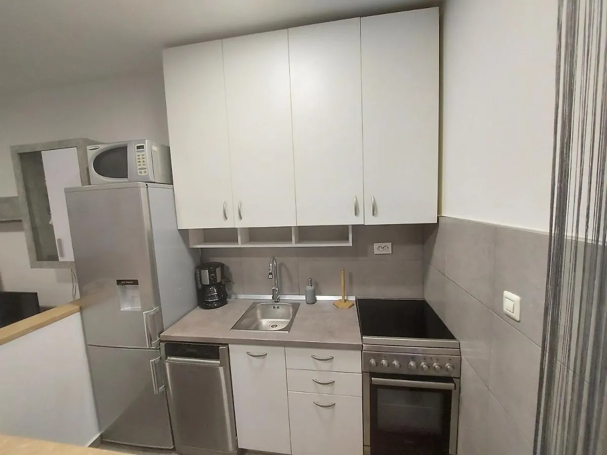Apartman Marko Fažana 0*,  クロアチア